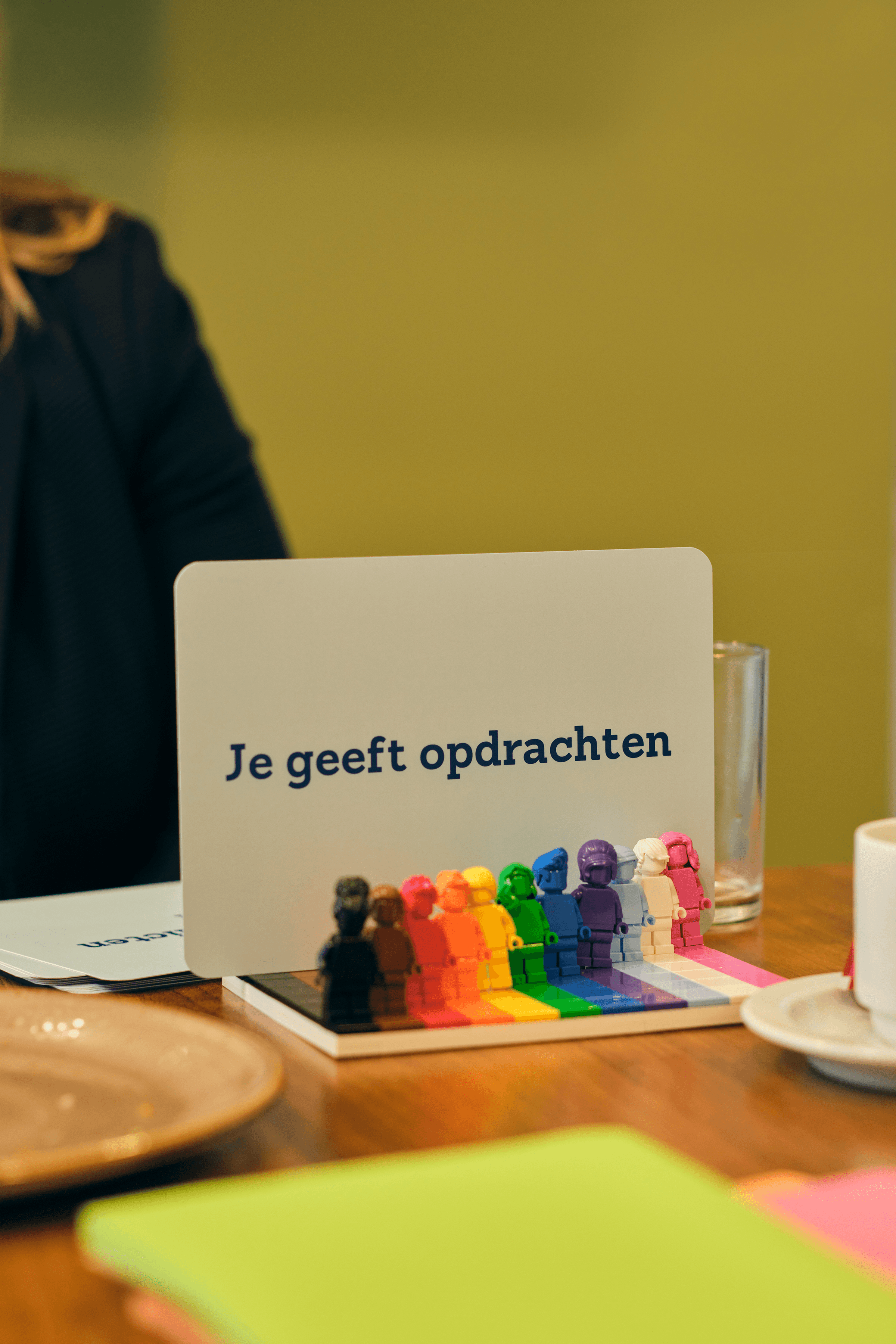effecten van micro-management, leiderschap, ziekteverzuim, micro-management, mkb, micromanager, HR, delegeren, verzuim, leidinggeven #effectiefleidinggeven