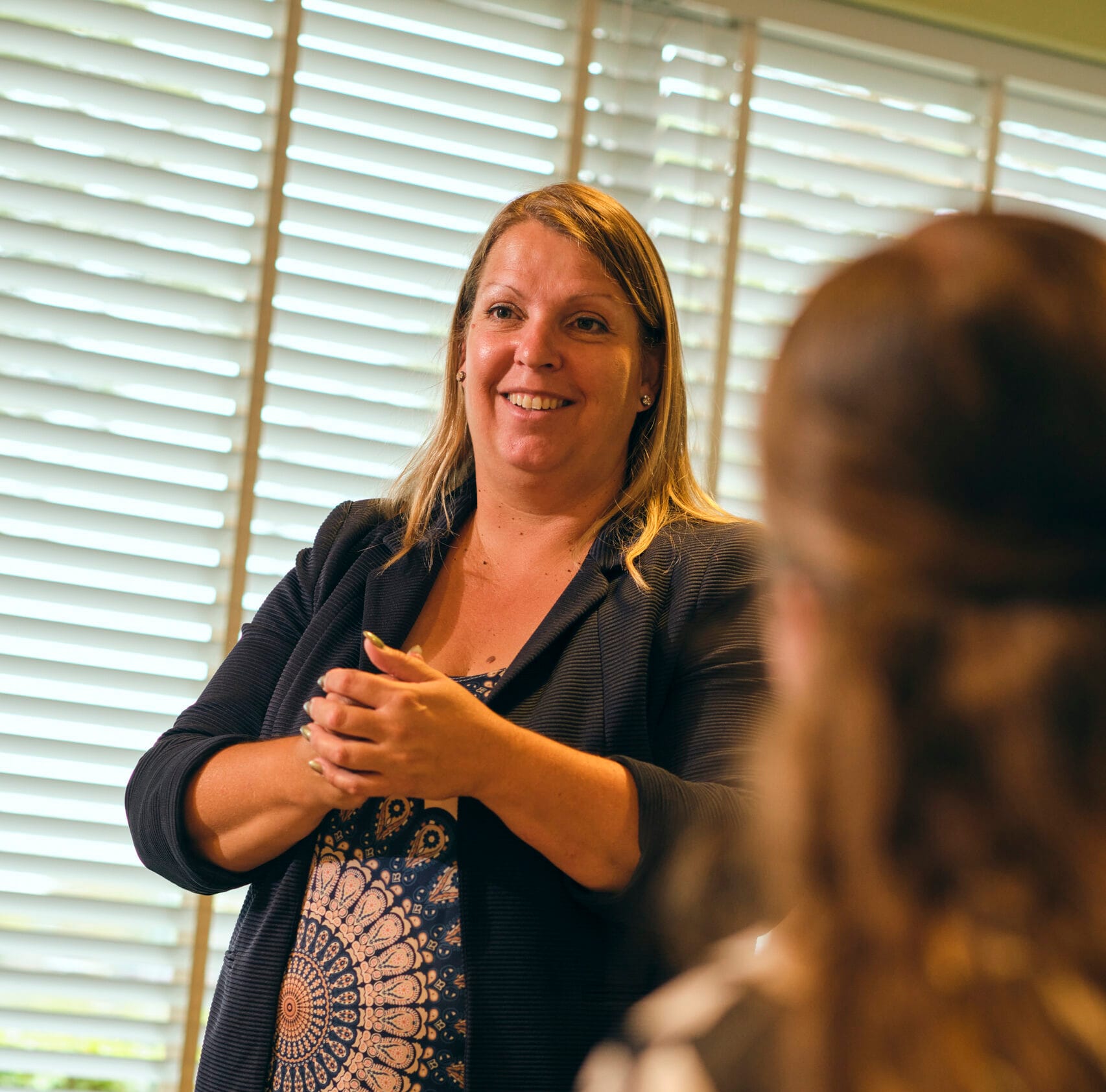 effectief leiderschap, teamleiderschap, communicatie, leiderschapsvaardigheden, doelen stellen, delegeren, prioriteren, leiderschapsontwikkeling